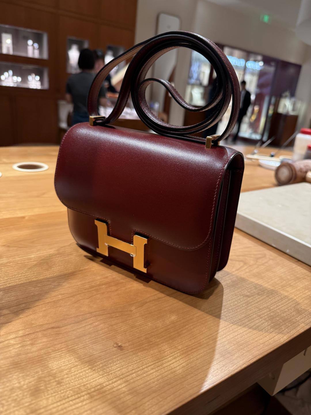 Best Replica Handbags Storehandmade Hermes Constance 19 box leather bag review(Jan 2026 updated)-Meilleure qualité de faux sac Louis Vuitton en ligne, réplique de sac de créateur ru