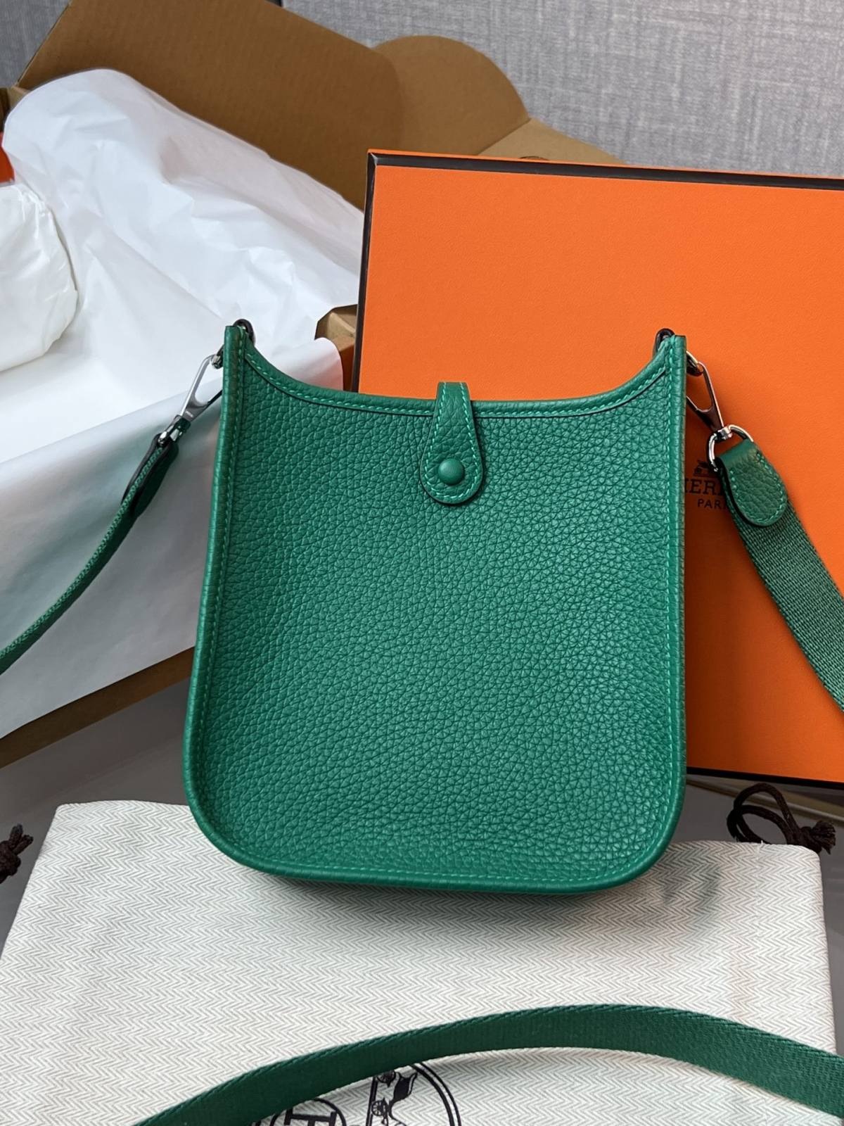 Best Replica Handbags Storehandmade Hermes Evelyne 19 new green color (Feb 2026 updated)-Best Quality Fake Louis Vuitton Bag Online Store, Replica designer bag ru