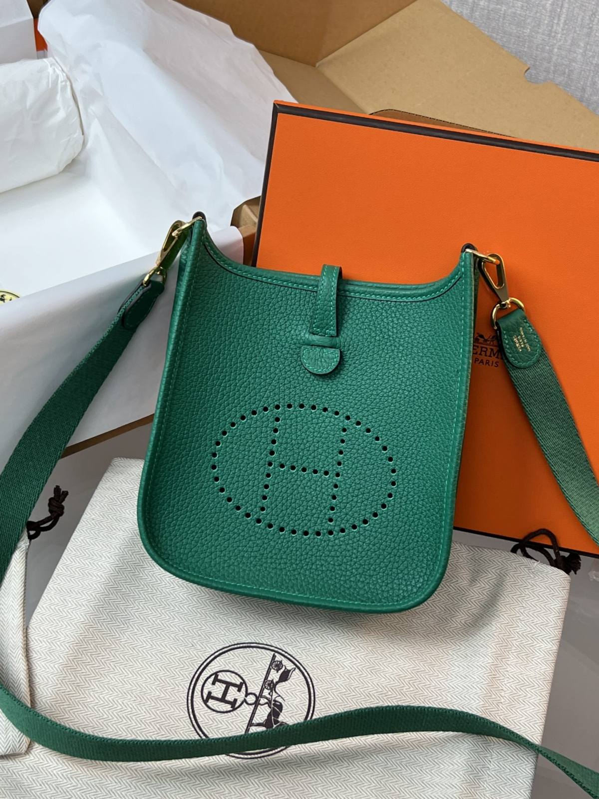 Best Replica Handbags Storehandmade Hermes Evelyne 19 new green color (Feb 2026 updated)-Best Quality Fake Louis Vuitton Bag Online Store, Replica designer bag ru