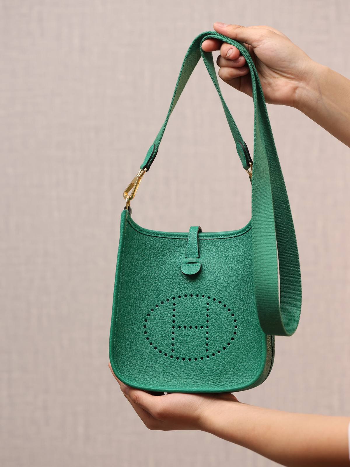 Best Replica Handbags Storehandmade Hermes Evelyne 19 new green color (Feb 2026 updated)-Best Quality Fake Louis Vuitton Bag Online Store, Replica designer bag ru