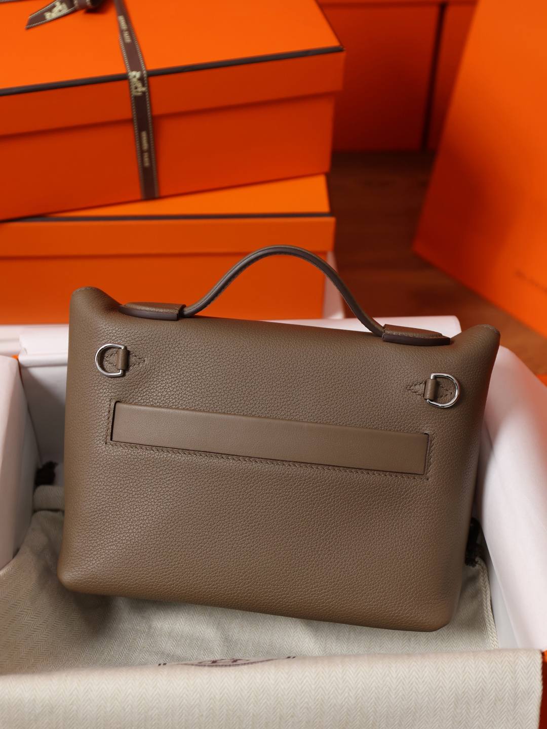 Best Replica Handbags StoreHandmade Hermes 2424 bag in grey review(Feb 2026 updated)-Best Quality Fake designer Bag Review, Replica designer bag ru Best Replica Handbags StoreHandmade Hermes 2424 bag in grey review(Feb 2026 updated)-Best Quality Fake designer Bag Review, Replica designer bag ru