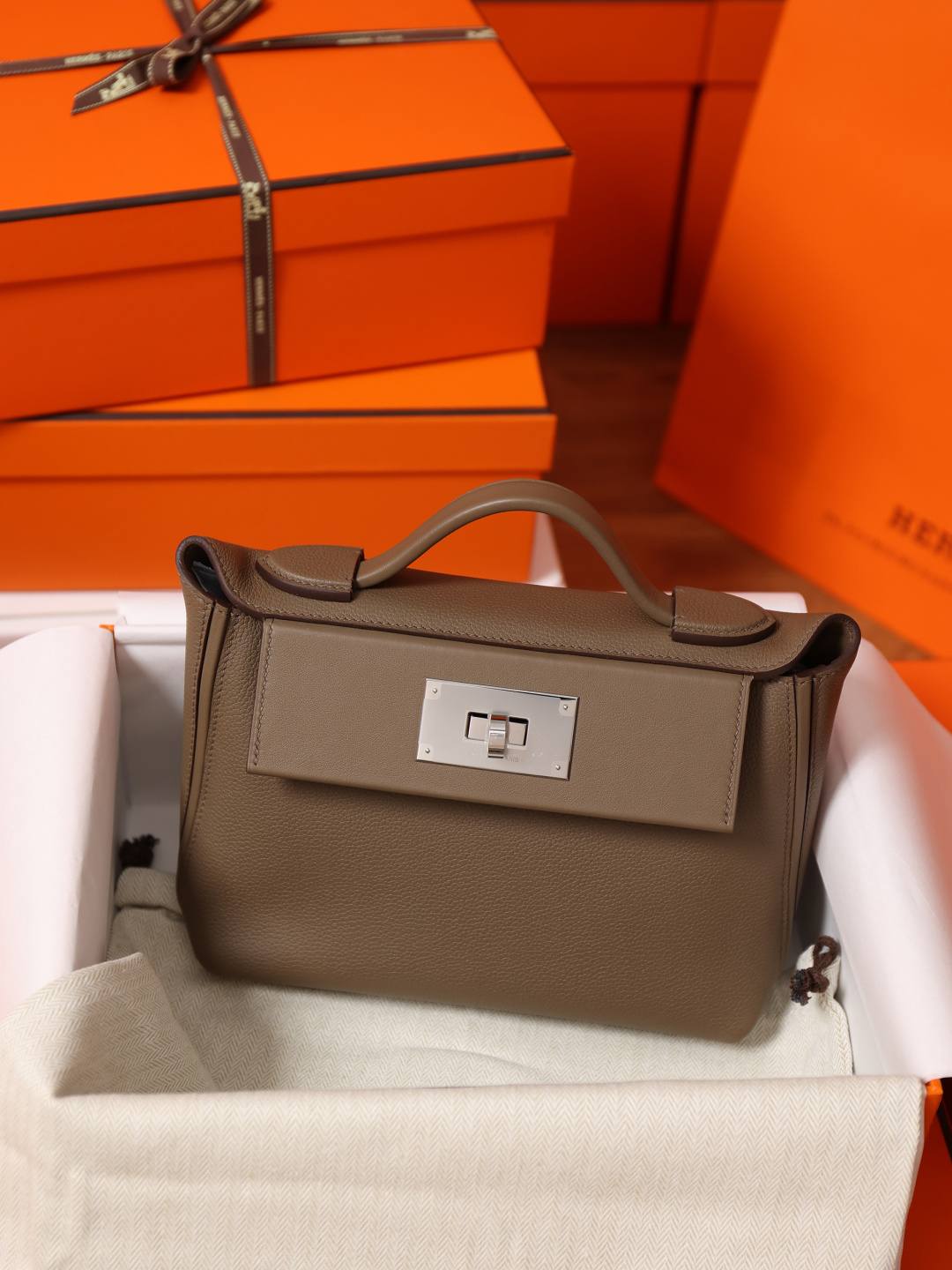 Best Replica Handbags StoreHandmade Hermes 2424 bag in grey review(Feb 2026 updated)-Best Quality Fake designer Bag Review, Replica designer bag ru Best Replica Handbags StoreHandmade Hermes 2424 bag in grey review(Feb 2026 updated)-Best Quality Fake designer Bag Review, Replica designer bag ru