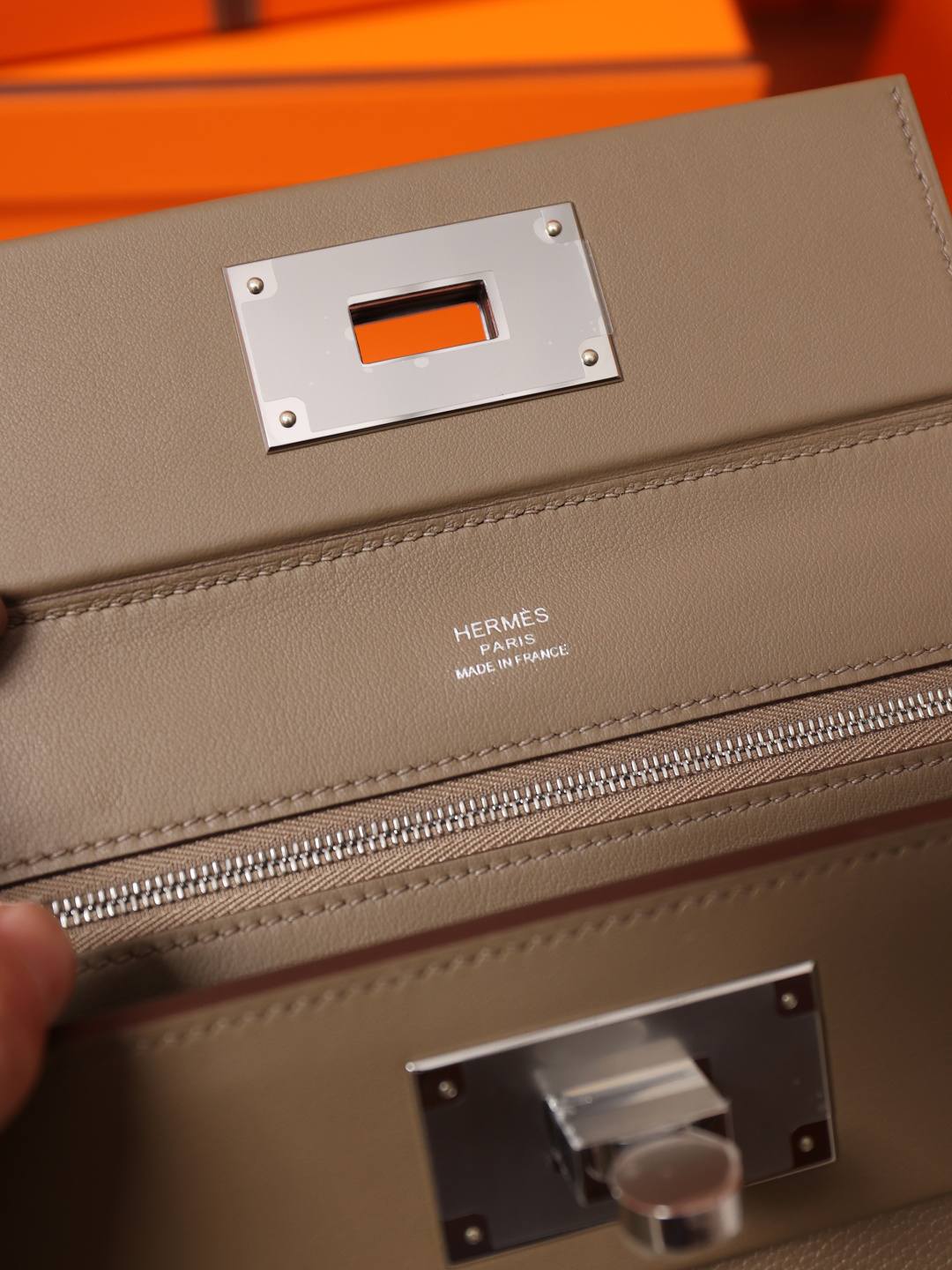 Best Replica Handbags StoreHandmade Hermes 2424 bag in grey review(Feb 2026 updated)-Best Quality Fake designer Bag Review, Replica designer bag ru Best Replica Handbags StoreHandmade Hermes 2424 bag in grey review(Feb 2026 updated)-Best Quality Fake designer Bag Review, Replica designer bag ru