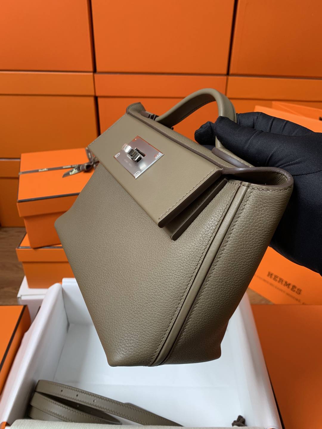 Best Replica Handbags StoreHandmade Hermes 2424 bag in grey review(Feb 2026 updated)-Best Quality Fake designer Bag Review, Replica designer bag ru Best Replica Handbags StoreHandmade Hermes 2424 bag in grey review(Feb 2026 updated)-Best Quality Fake designer Bag Review, Replica designer bag ru