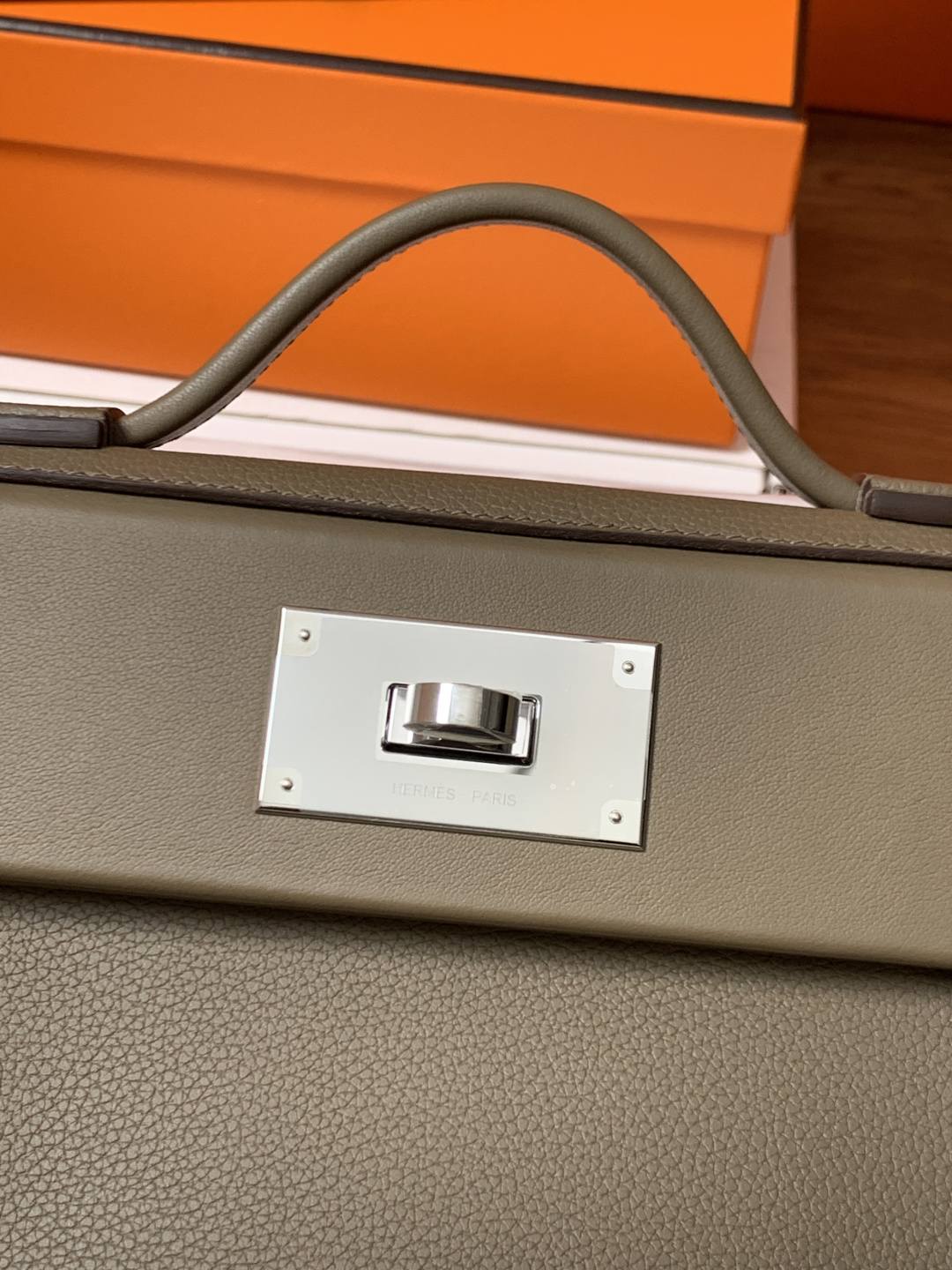 Best Replica Handbags StoreHandmade Hermes 2424 bag in grey review(Feb 2026 updated)-Best Quality Fake designer Bag Review, Replica designer bag ru Best Replica Handbags StoreHandmade Hermes 2424 bag in grey review(Feb 2026 updated)-Best Quality Fake designer Bag Review, Replica designer bag ru