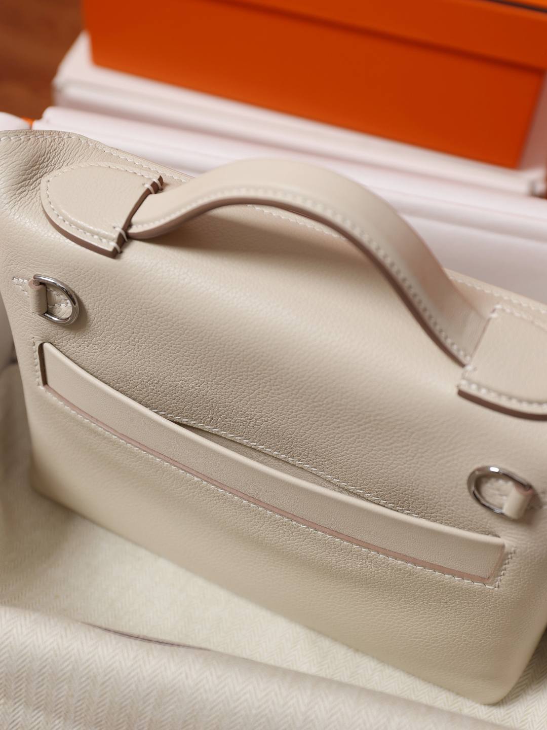 Best Replica Handbags Storehand made Hermes 2424 bag in white leather review(Feb 2026 updated)-Best Quality Fake designer Bag Review, Replica designer bag ru Best Replica Handbags Storehand made Hermes 2424 bag in white leather review(Feb 2026 updated)-Best Quality Fake designer Bag Review, Replica designer bag ru