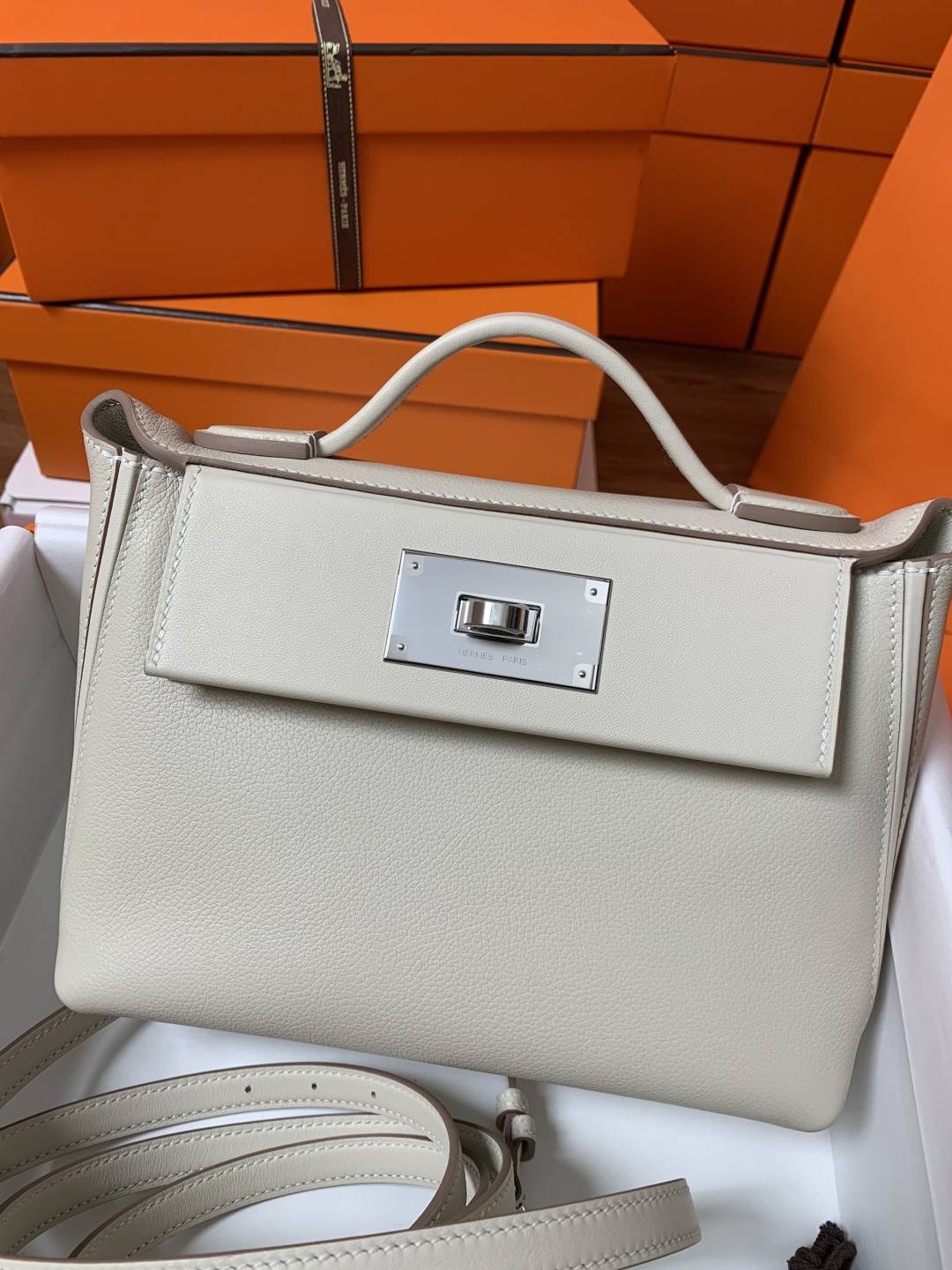 Best Replica Handbags Storehand made Hermes 2424 bag in white leather review(Feb 2026 updated)-Best Quality Fake designer Bag Review, Replica designer bag ru Best Replica Handbags Storehand made Hermes 2424 bag in white leather review(Feb 2026 updated)-Best Quality Fake designer Bag Review, Replica designer bag ru