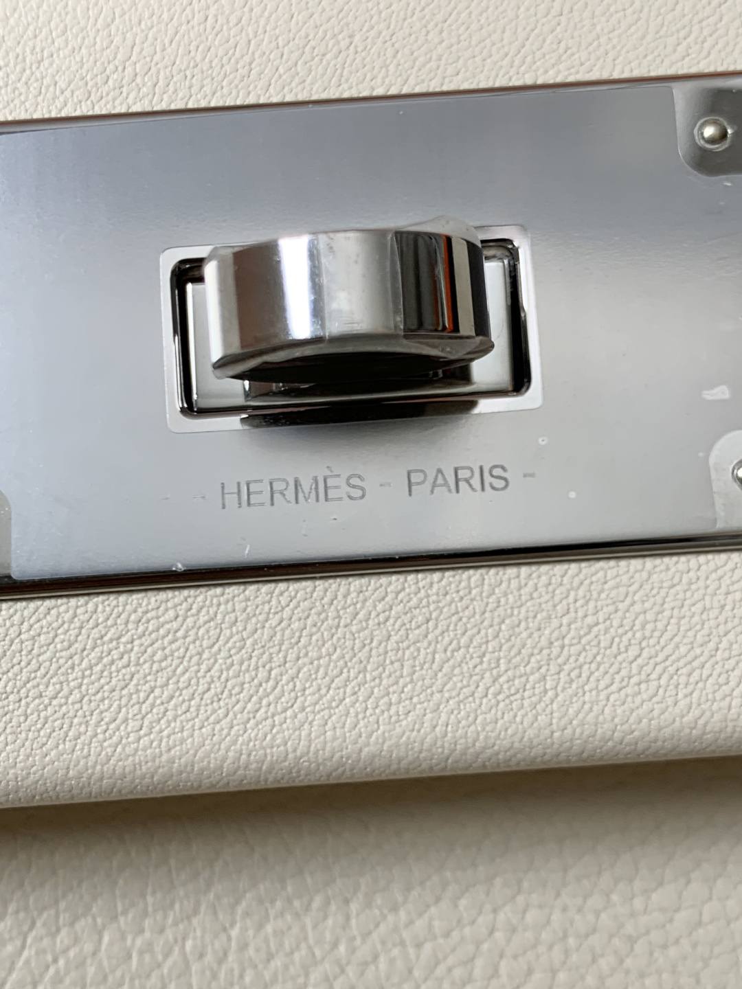 Best Replica Handbags Storehand made Hermes 2424 bag in white leather review(Feb 2026 updated)-Best Quality Fake designer Bag Review, Replica designer bag ru Best Replica Handbags Storehand made Hermes 2424 bag in white leather review(Feb 2026 updated)-Best Quality Fake designer Bag Review, Replica designer bag ru