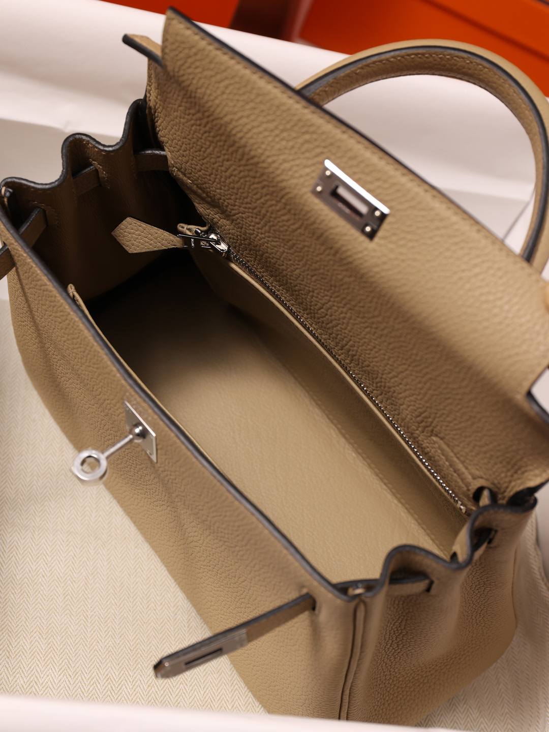 Best Replica Handbags Storehandmade Hermes Kelly 25 in togo grey inner stitching bag review(Feb 2026 updated)-Online obchod s falošnou taškou Louis Vuitton najvyššej kvality, replika značkovej tašky ru Best Replica Handbags Storehandmade Hermes Kelly 25 in togo grey inner stitching bag review(Feb 2026 updated)-Online obchod s falošnou taškou Louis Vuitton najvyššej kvality, replika značkovej tašky ru