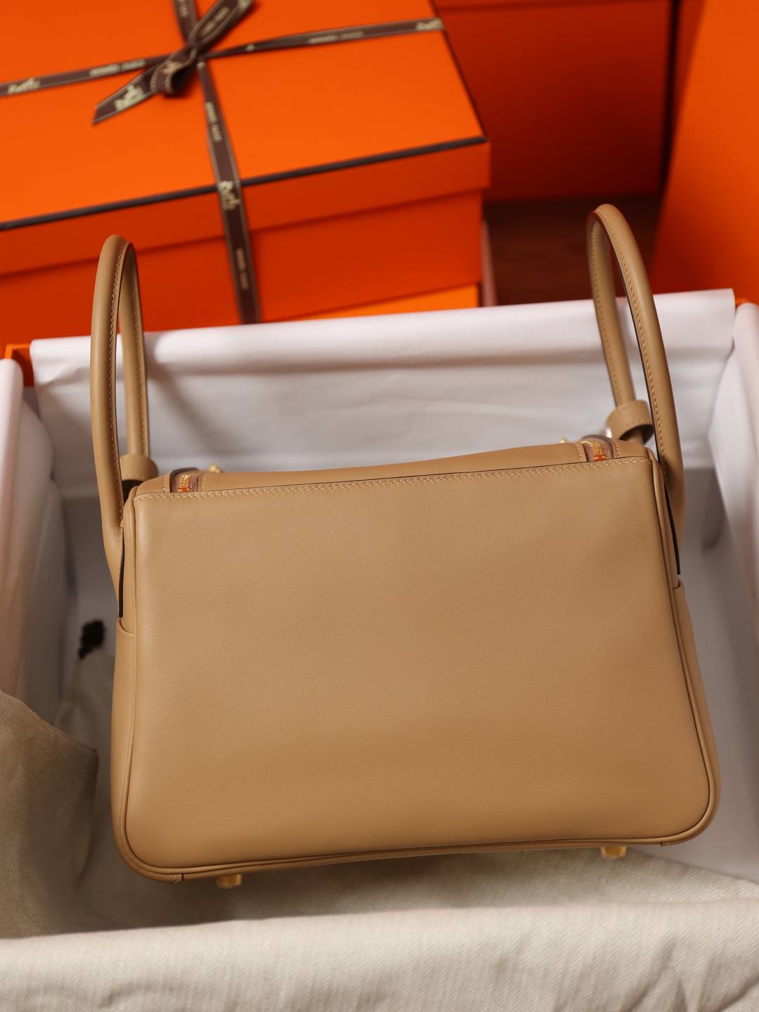 Best Replica Handbags Storehandmade Hermes Lindy 26 bag swift leather brown bag review(Feb 2026 updated)-Best Quality Fake designer Bag Review, Replica designer bag ru Best Replica Handbags Storehandmade Hermes Lindy 26 bag swift leather brown bag review(Feb 2026 updated)-Best Quality Fake designer Bag Review, Replica designer bag ru