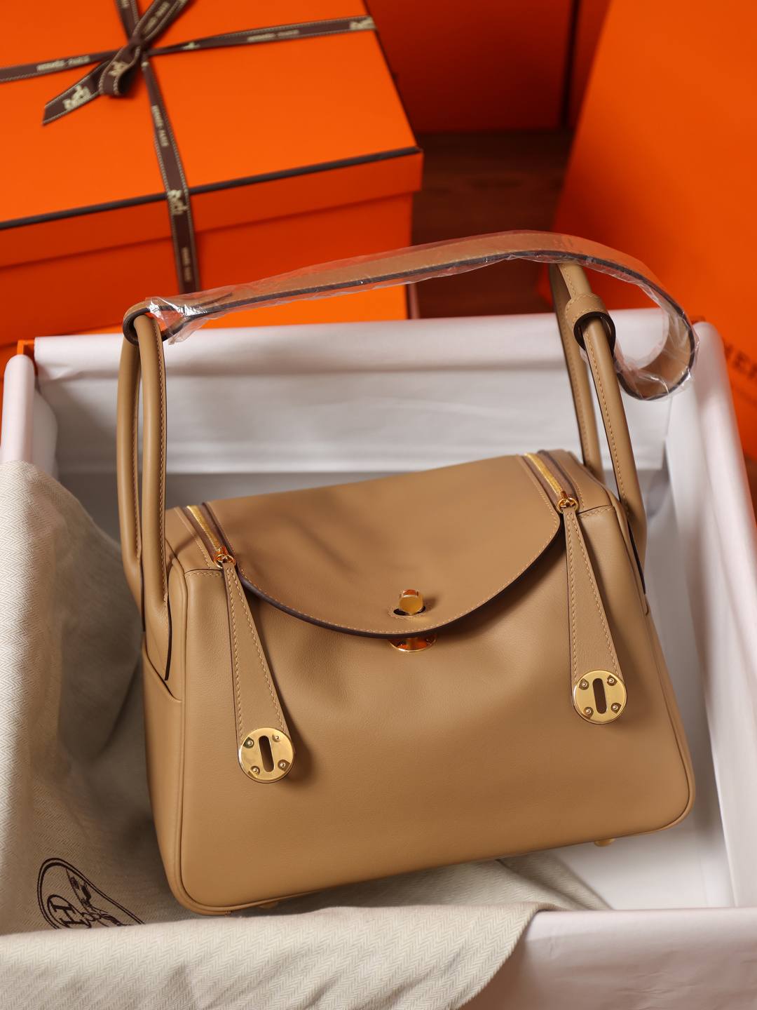 Best Replica Handbags Storehandmade Hermes Lindy 26 bag swift leather brown bag review(Feb 2026 updated)-Best Quality Fake designer Bag Review, Replica designer bag ru Best Replica Handbags Storehandmade Hermes Lindy 26 bag swift leather brown bag review(Feb 2026 updated)-Best Quality Fake designer Bag Review, Replica designer bag ru
