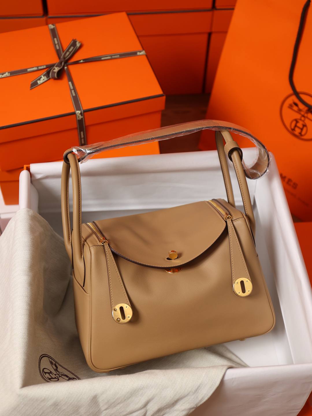 Best Replica Handbags Storehandmade Hermes Lindy 26 bag swift leather brown bag review(Feb 2026 updated)-Best Quality Fake designer Bag Review, Replica designer bag ru Best Replica Handbags Storehandmade Hermes Lindy 26 bag swift leather brown bag review(Feb 2026 updated)-Best Quality Fake designer Bag Review, Replica designer bag ru