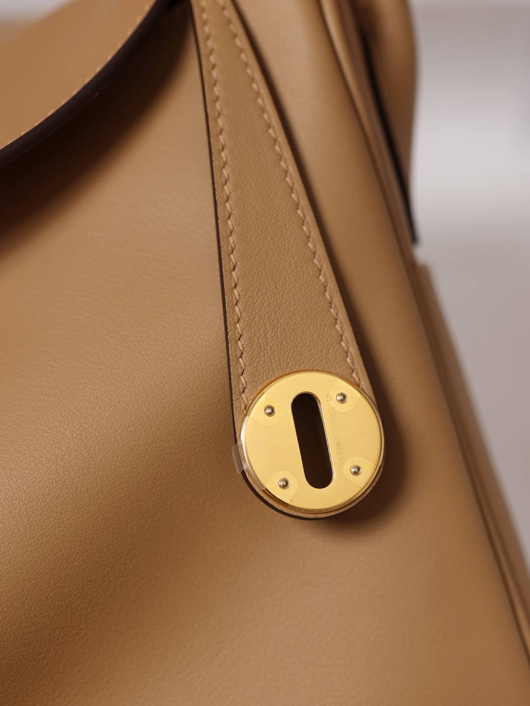 Best Replica Handbags Storehandmade Hermes Lindy 26 bag swift leather brown bag review(Feb 2026 updated)-Best Quality Fake designer Bag Review, Replica designer bag ru Best Replica Handbags Storehandmade Hermes Lindy 26 bag swift leather brown bag review(Feb 2026 updated)-Best Quality Fake designer Bag Review, Replica designer bag ru