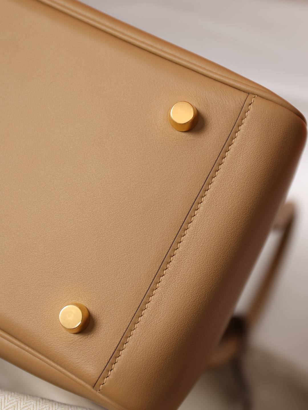 Best Replica Handbags Storehandmade Hermes Lindy 26 bag swift leather brown bag review(Feb 2026 updated)-Best Quality Fake designer Bag Review, Replica designer bag ru Best Replica Handbags Storehandmade Hermes Lindy 26 bag swift leather brown bag review(Feb 2026 updated)-Best Quality Fake designer Bag Review, Replica designer bag ru