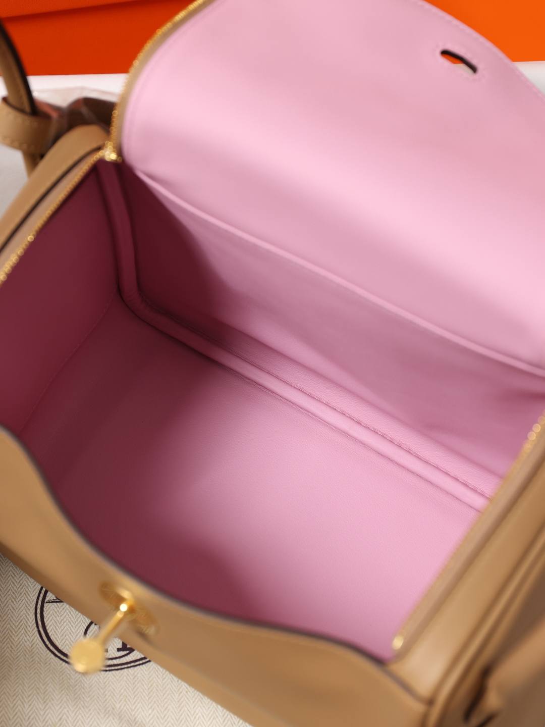 Best Replica Handbags Storehandmade Hermes Lindy 26 bag swift leather brown bag review(Feb 2026 updated)-Best Quality Fake designer Bag Review, Replica designer bag ru Best Replica Handbags Storehandmade Hermes Lindy 26 bag swift leather brown bag review(Feb 2026 updated)-Best Quality Fake designer Bag Review, Replica designer bag ru