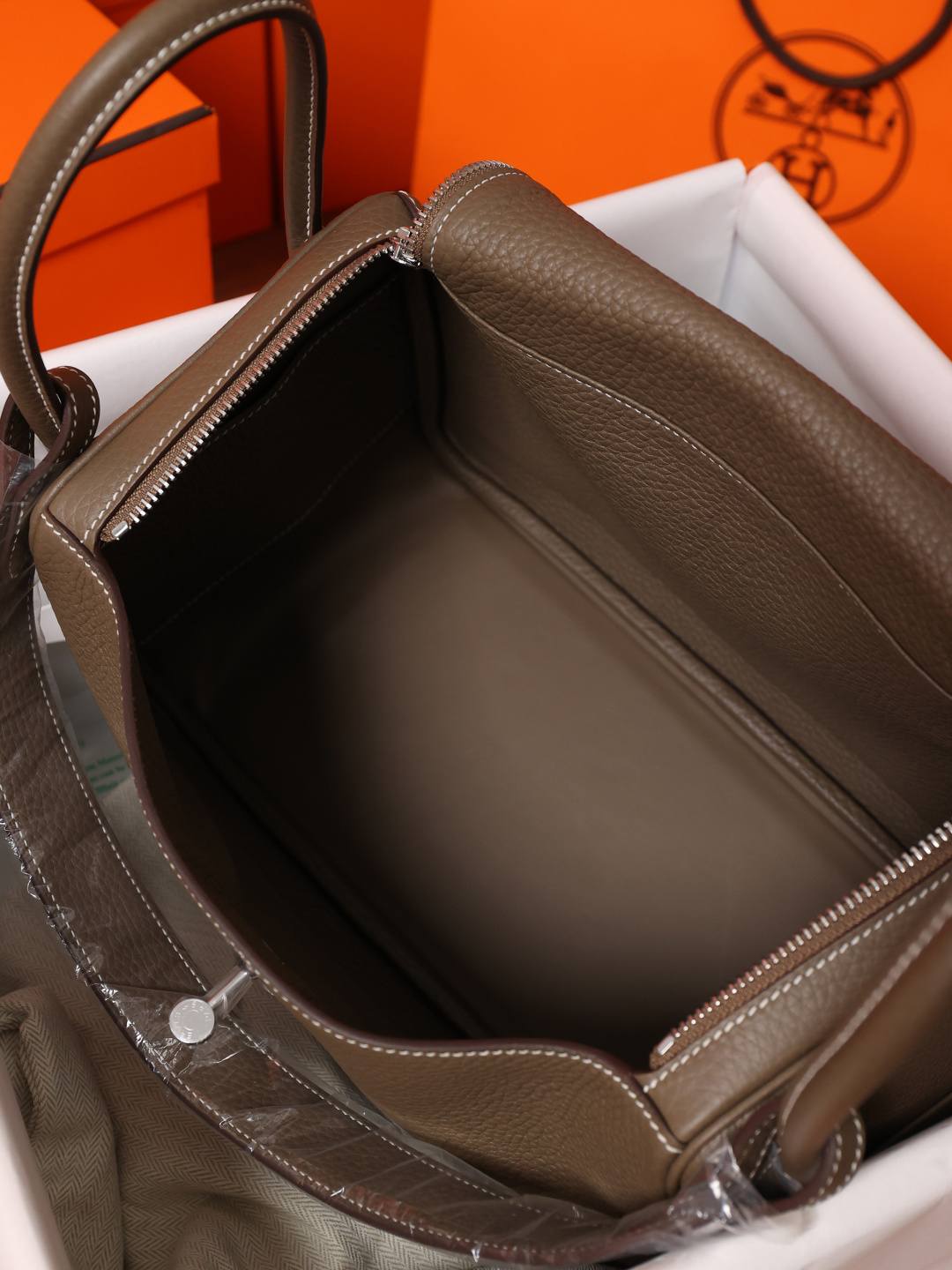 Best Replica Handbags Storehandmade Hermes Lindy 26 bag in togo elephante grey bag review(Feb 2026 updated)-Najlepsza jakość fałszywych torebek Louis Vuitton Sklep internetowy, projektant repliki torebki ru Best Replica Handbags Storehandmade Hermes Lindy 26 bag in togo elephante grey bag review(Feb 2026 updated)-Najlepsza jakość fałszywych torebek Louis Vuitton Sklep internetowy, projektant repliki torebki ru