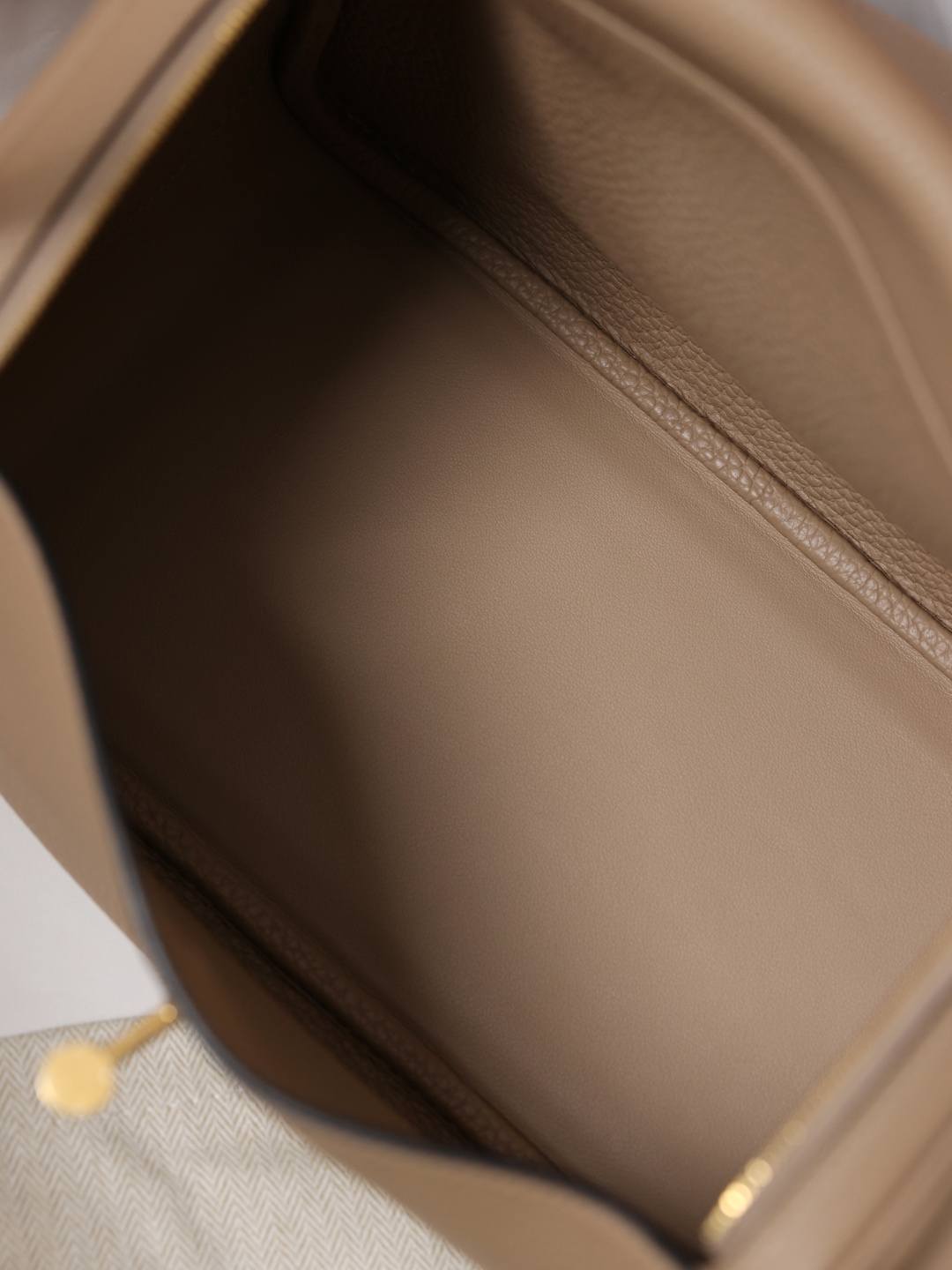 Best Replica Handbags Storehandmade Hermes Lindy 26 bag in beige togo leather bag review(Feb 2026 updated)-Best Quality adịgboroja Louis vuitton akpa Online Store, oyiri mmebe akpa ru