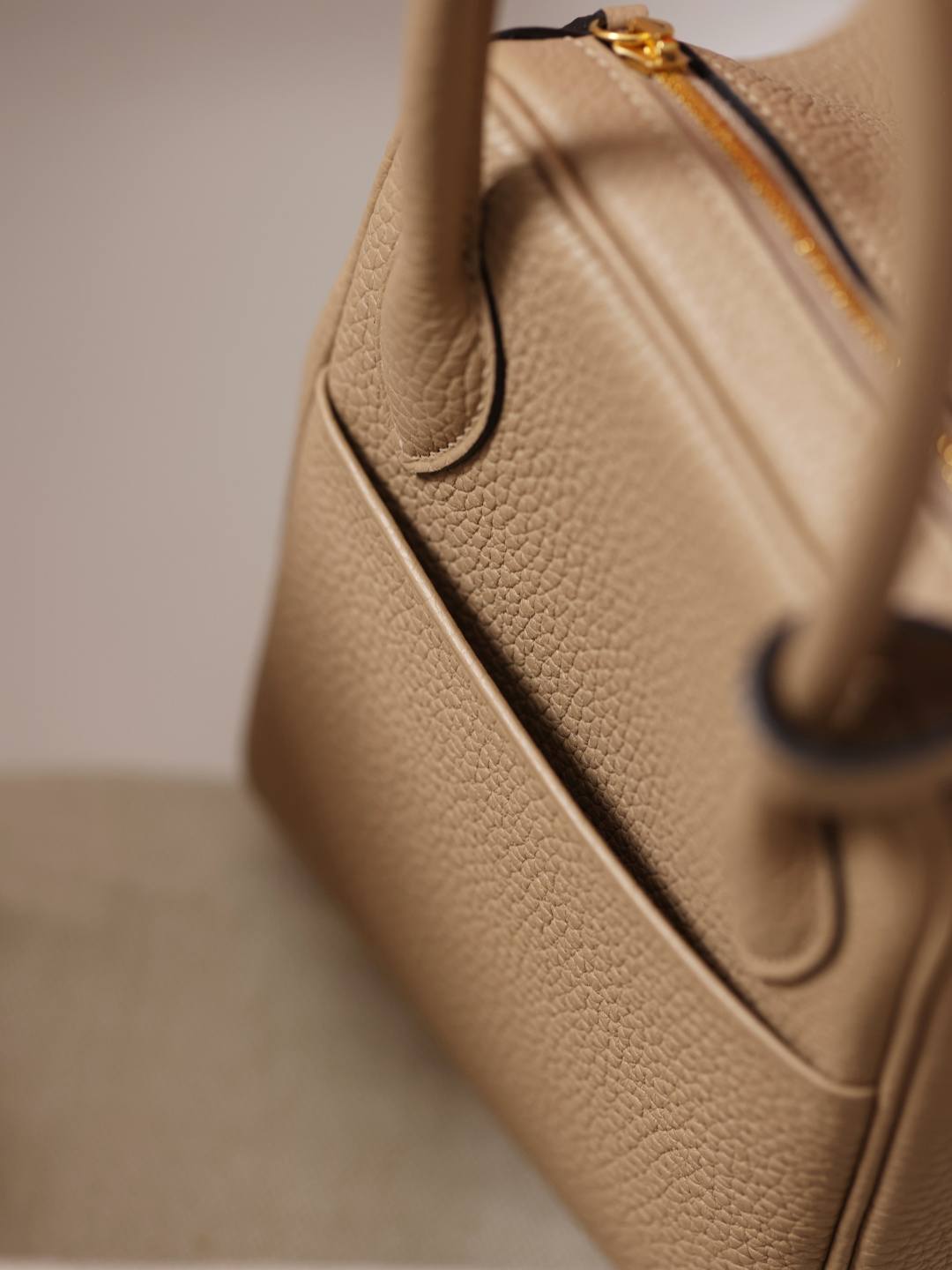 Best Replica Handbags Storehandmade Hermes Lindy 26 bag in beige togo leather bag review(Feb 2026 updated)-Best Quality adịgboroja Louis vuitton akpa Online Store, oyiri mmebe akpa ru