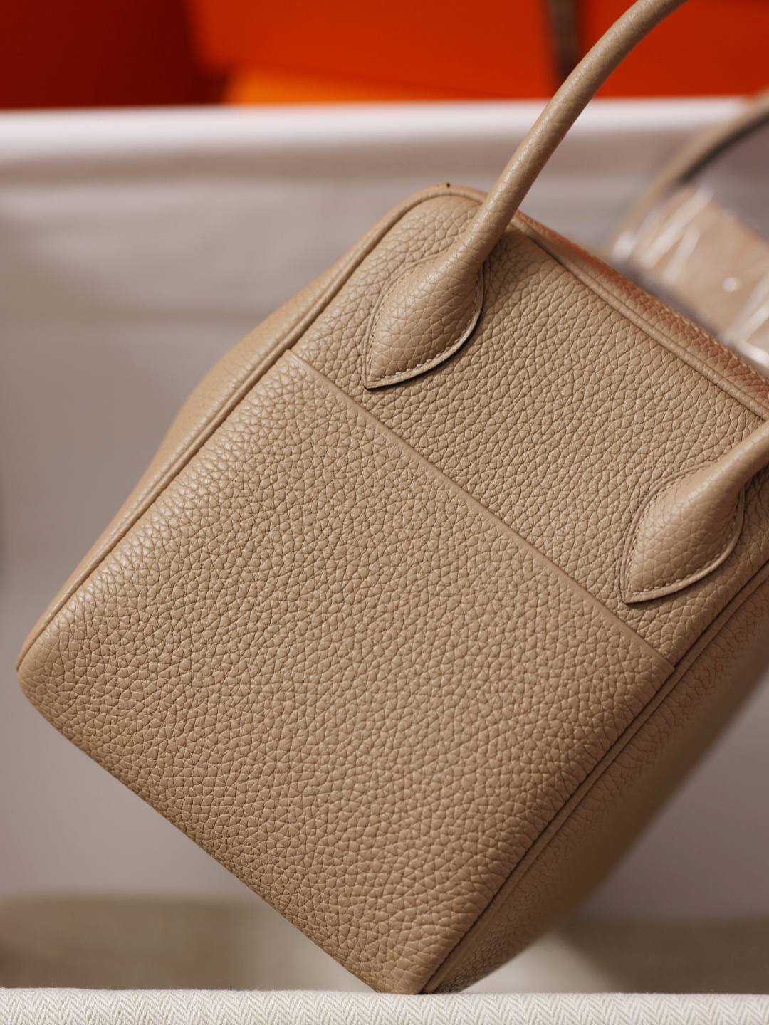 Best Replica Handbags Storehandmade Hermes Lindy 26 bag in beige togo leather bag review(Feb 2026 updated)-Best Quality adịgboroja Louis vuitton akpa Online Store, oyiri mmebe akpa ru