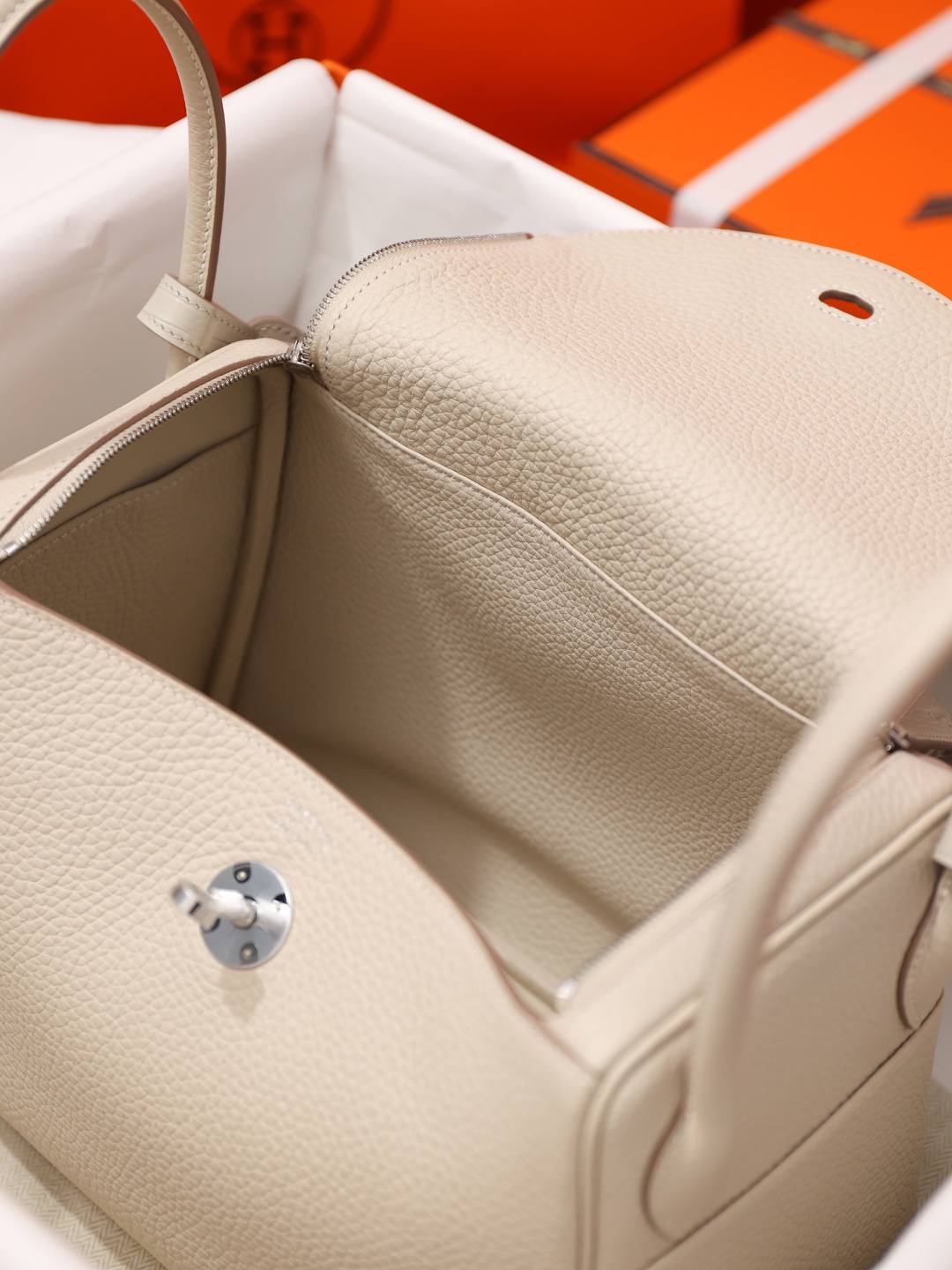 Best Replica Handbags Storehandmade Hermes Lindy 26 bag review(Apr 2026 updated)-Best Quality Fake Louis Vuitton Bag Online Store, Replica designer bag ru