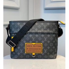 Louis Vuitton Monogram Eclipse Besace Zippee M45214