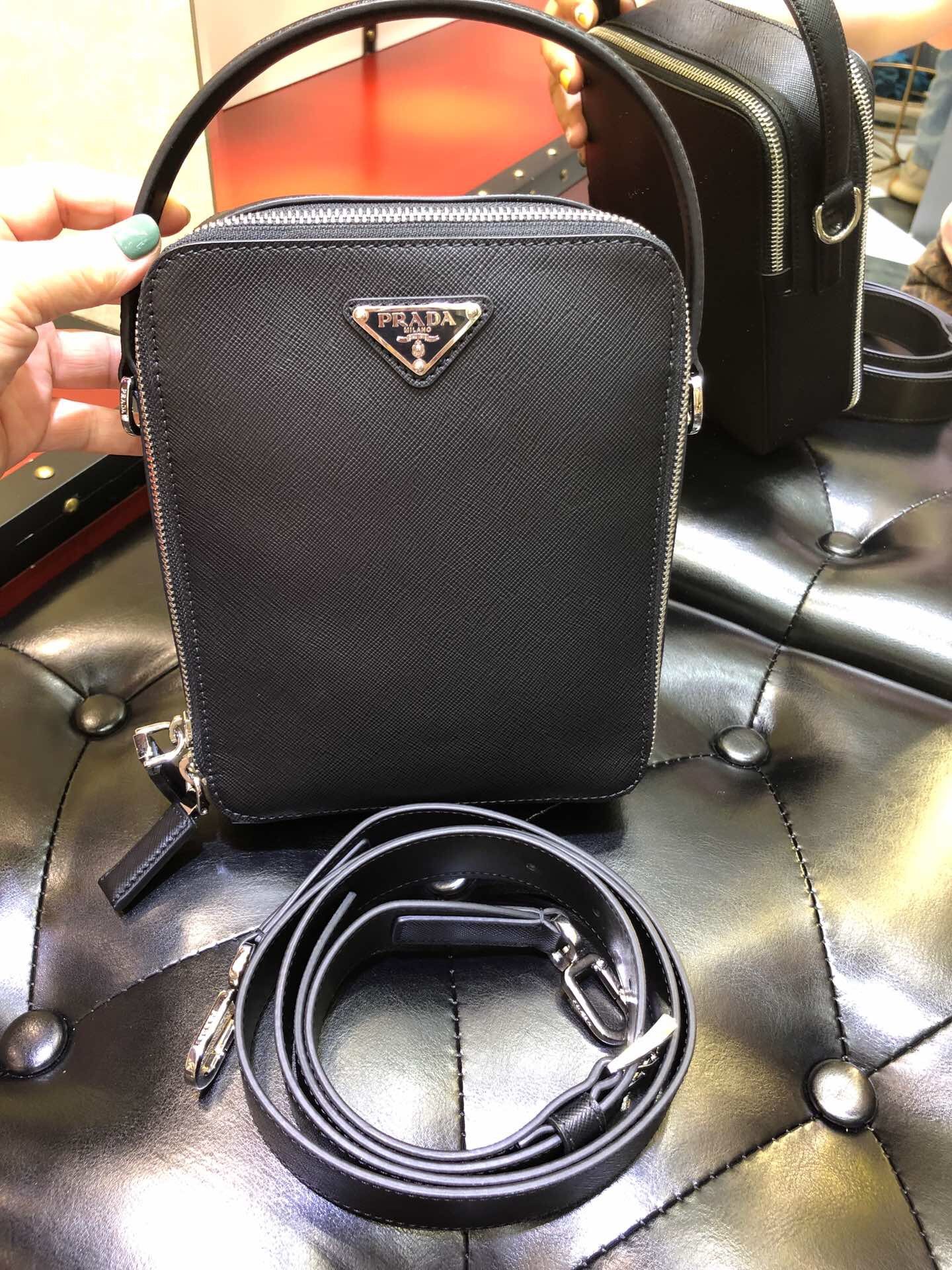 IMG_8287-2.jpg Prada Brique - Image 1