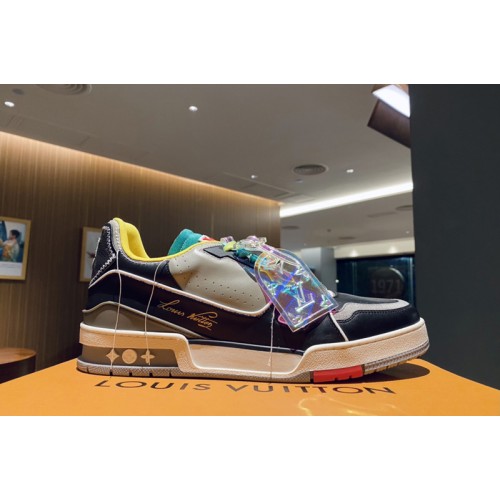 Louis Vuitton 1A8QA9 Trainer sneaker in Yellow Calf leather Louis Vuitton 1A8QA9 Trainer sneaker in Yellow Calf leather