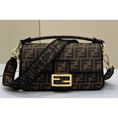 Fendi 8BH600 medium Baguette bag in Brown fabric With Black Fendi 8BH600 medium Baguette bag in Brown fabric With Black