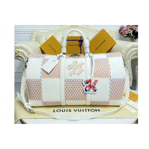 Louis Vuitton M20563 Keepall Bandoulière 50 travel bag in White Damier Spray cowhide leather