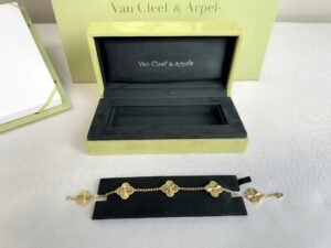 Vintage Alhambra 5 Motifs Guilloché 18K Yellow Gold Bracelet.