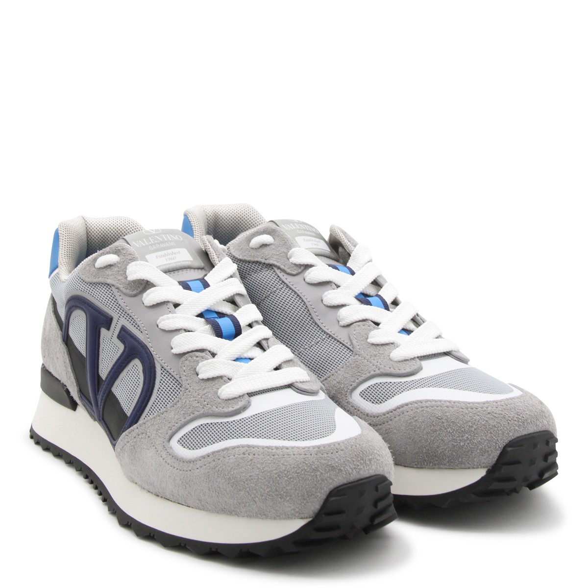 GREY LEATHER SNEAKERS