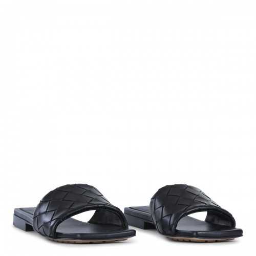 BLACK LEATHER SANDALS