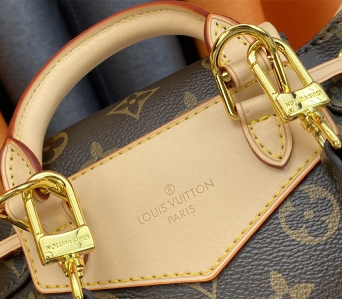 Louis Vuitton Monogram Canvas Excursion PM Backpack - Image 6