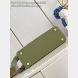 Louis Vuitton Capucines MM Souple M25485 AAA+ Handbags