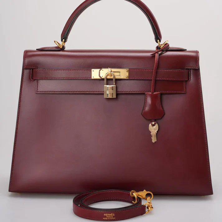 The Hermès Kelly Bag: A Legacy of Elegance