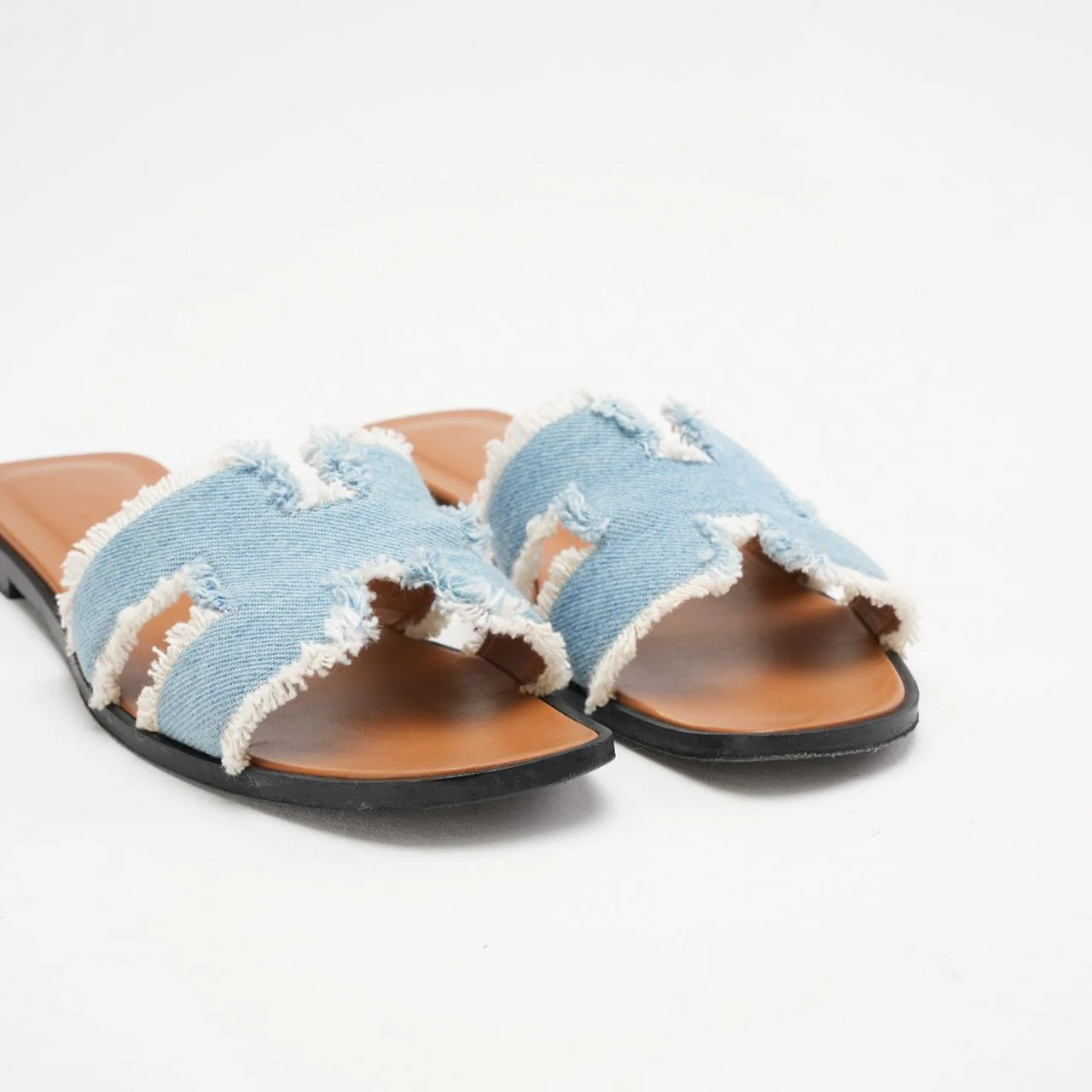 Hermès Shoes – Luxury Designer Footwear Collection