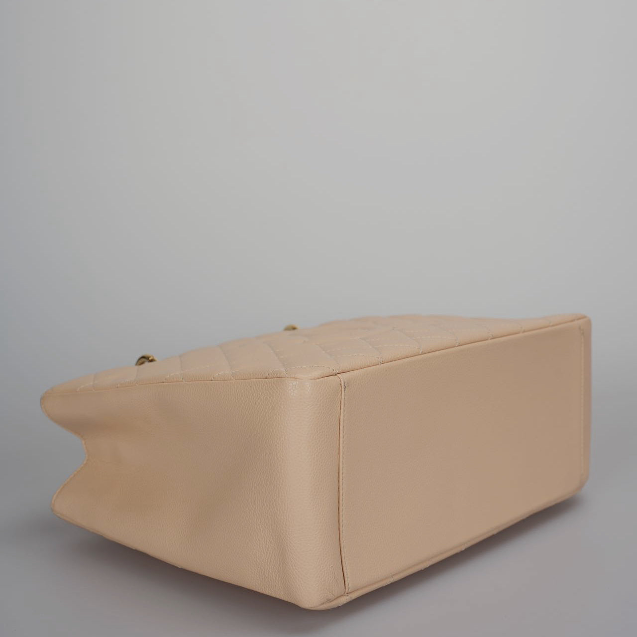 used-Chanel Beige Grand Shopping Tote GST Bag in Caviar Leather with gold Hardware-MILOURA