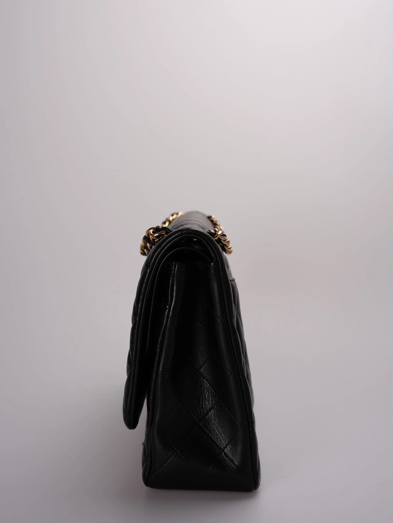 used-Chanel timeless Flap Quilted Maxi Lambskin Gold-tone Black-MILOURA