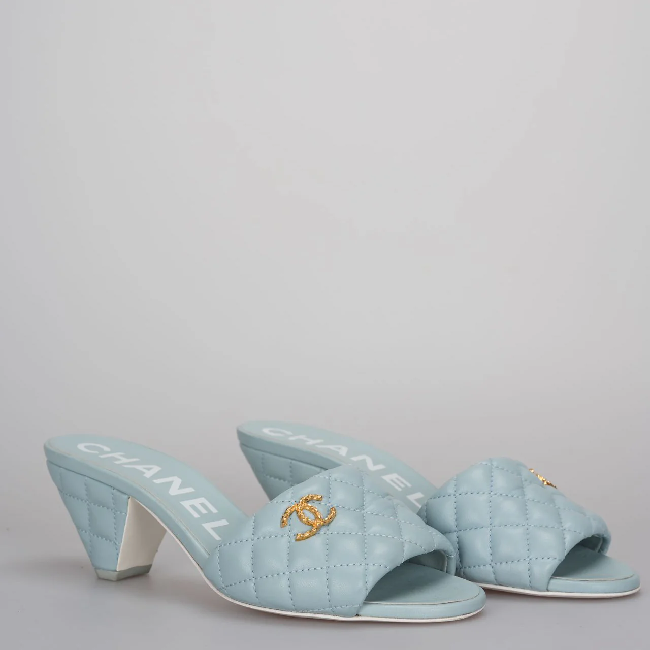 used-CHANEL Tiffany Blue Lambskin Quilted Textured CC Mules 38.5-MILOURA
