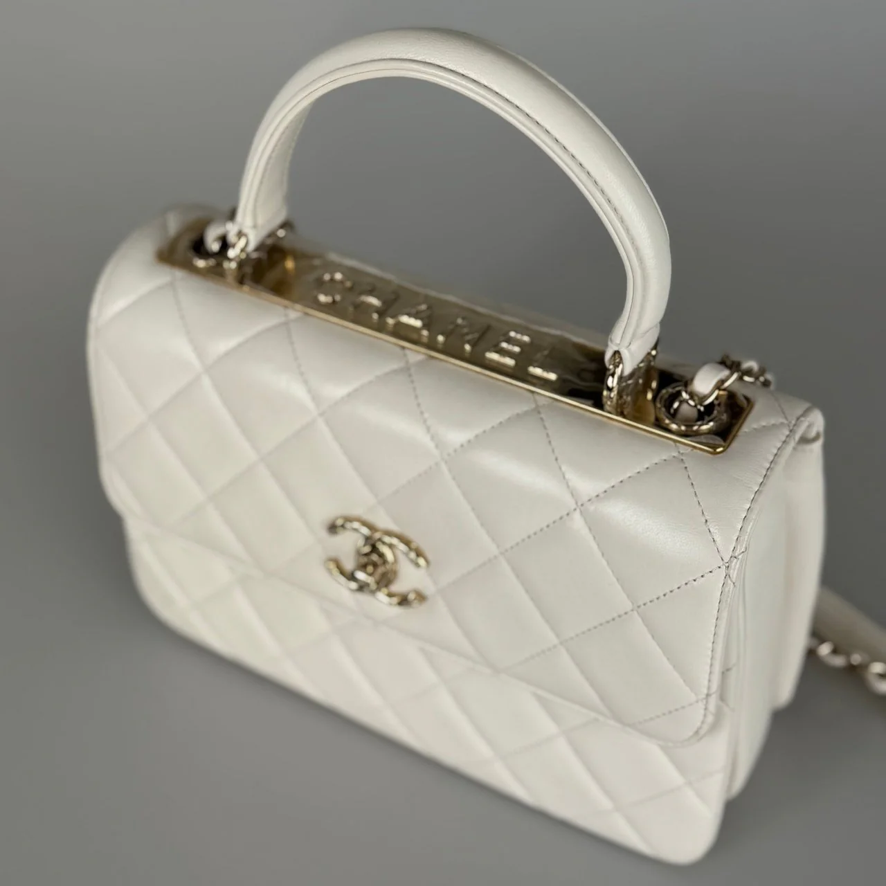 used-Chanel Trendy CC Bag in Lambskin Small White Diamond Quilted with Champagne Gold Hardware-MILOURA