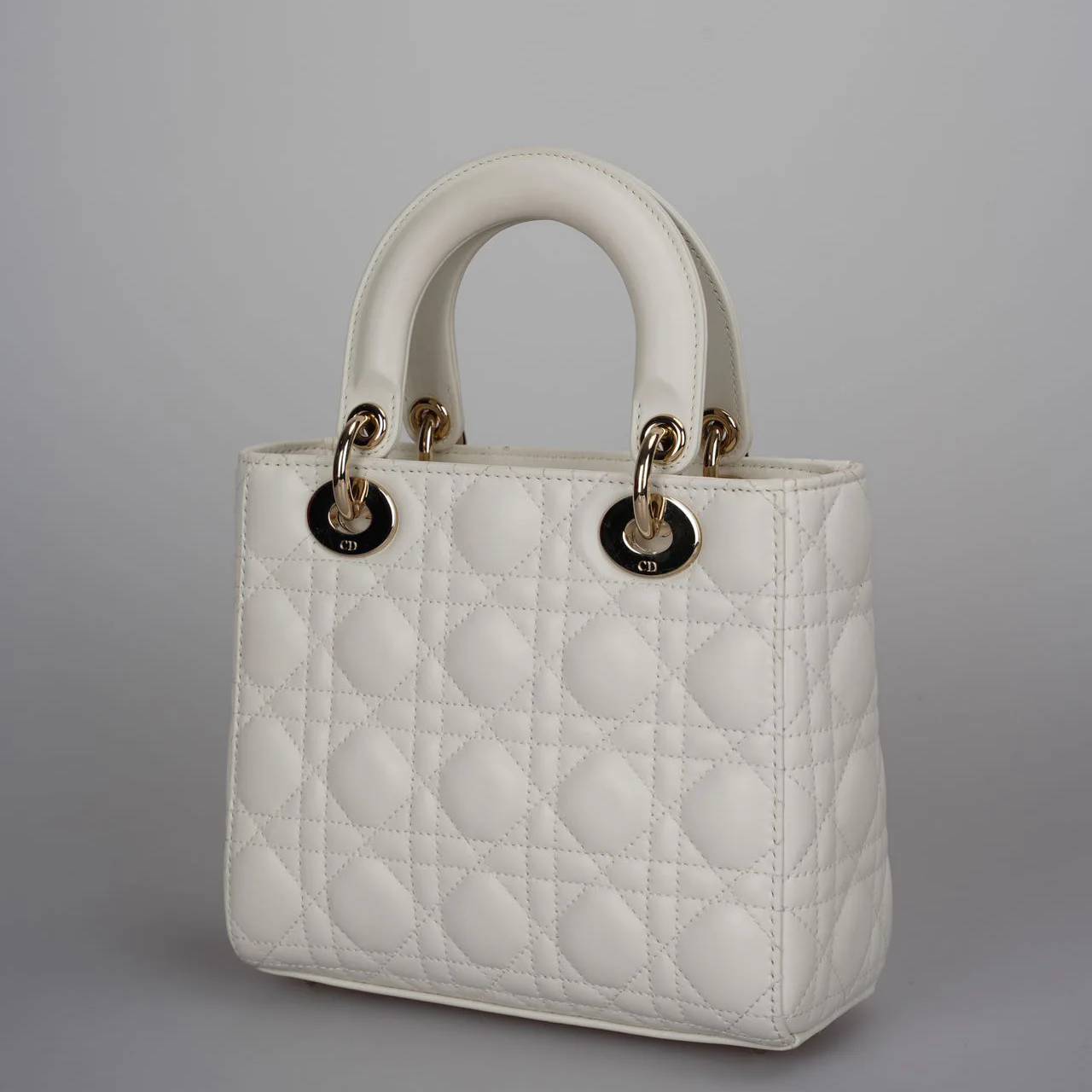 used-Christian Dior White Small Lady Dior Bag in Cannage Lambskin Leather with Gold Hardware 2020-MILOURA