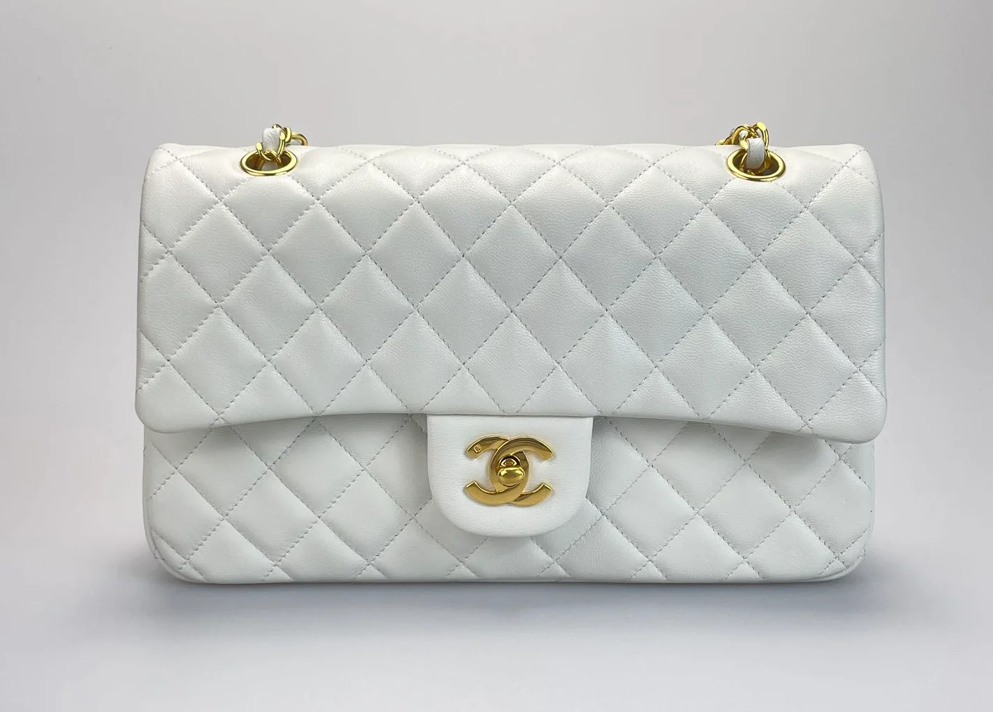 used-Chanel Vinateg White Classic Flap Bag with Gold Hardware-MILOURA