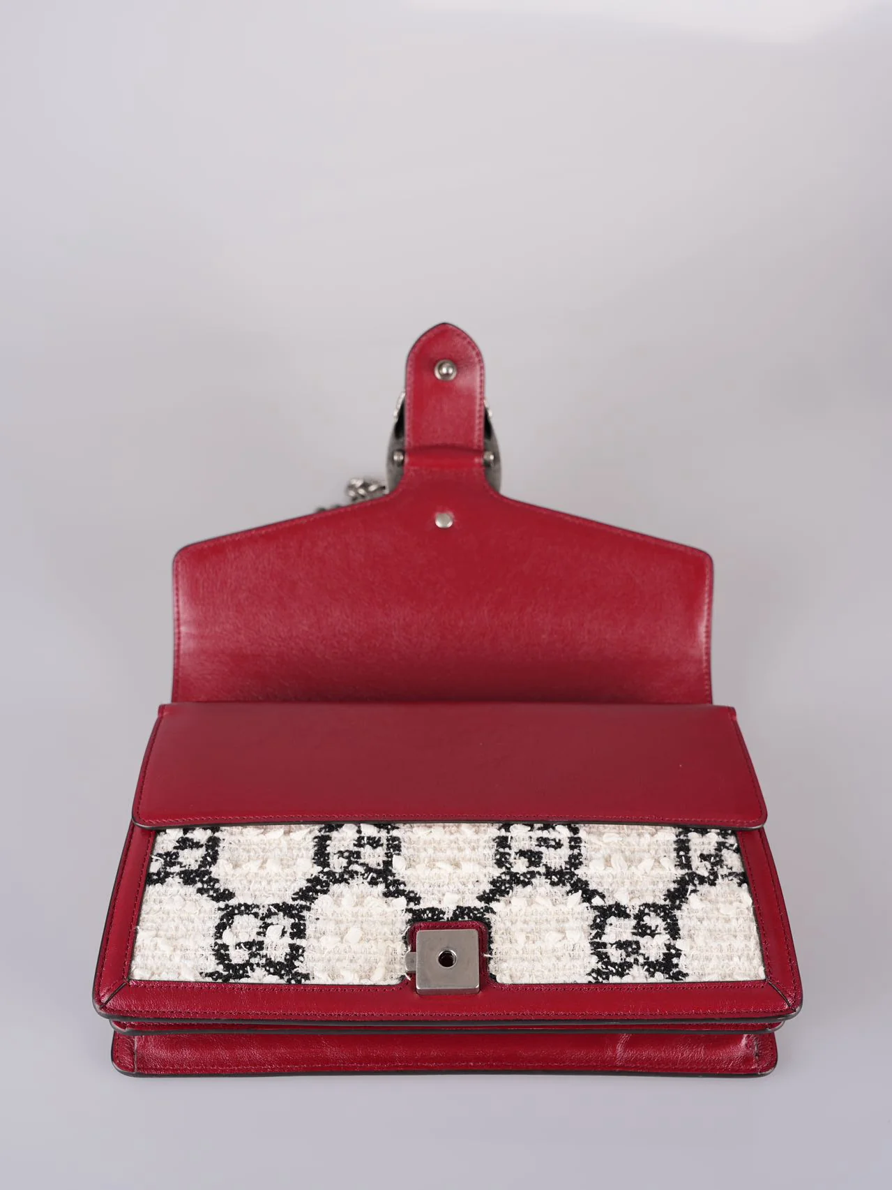 used-Gucci Tweed Monogram Small Dionysus Shoulder Bag in White/Black/Romantic Cherry-MILOURA