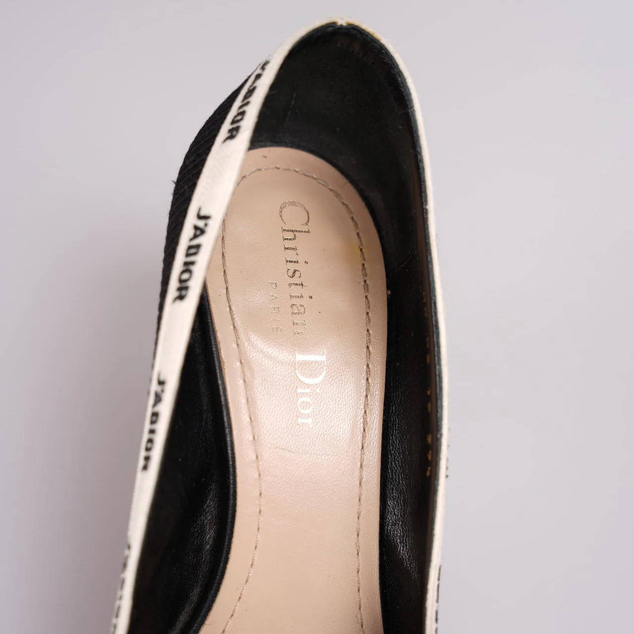used-Christian Dior Black Canvas J'adior Pumps Size 37.5D with Beige Insole-MILOURA