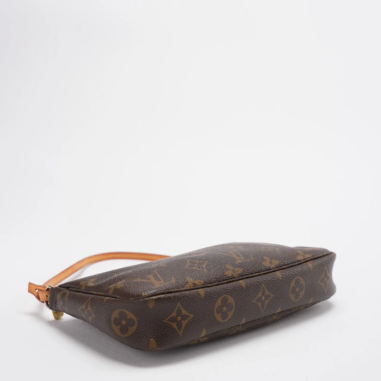 Louis Vuitton Pochette Monogram Canvas Accessoires Pouch Brown
