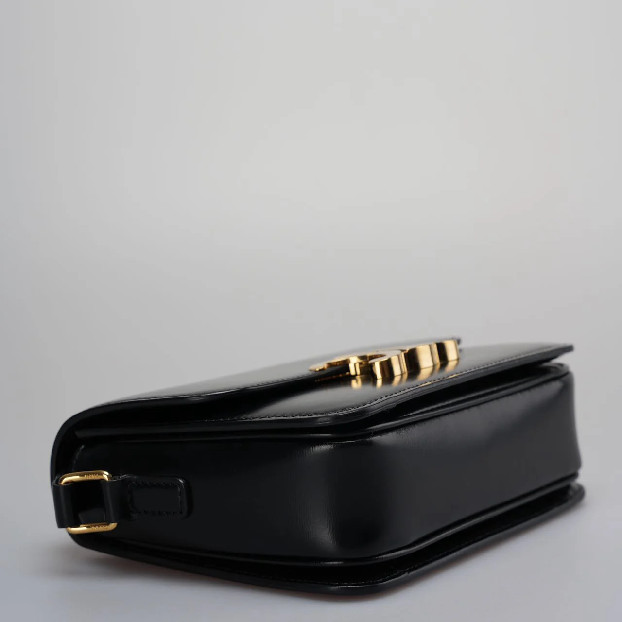 used-Céline Pre-Owned 2021 Small Calfskin Triomphe crossbody bag-MILOURA