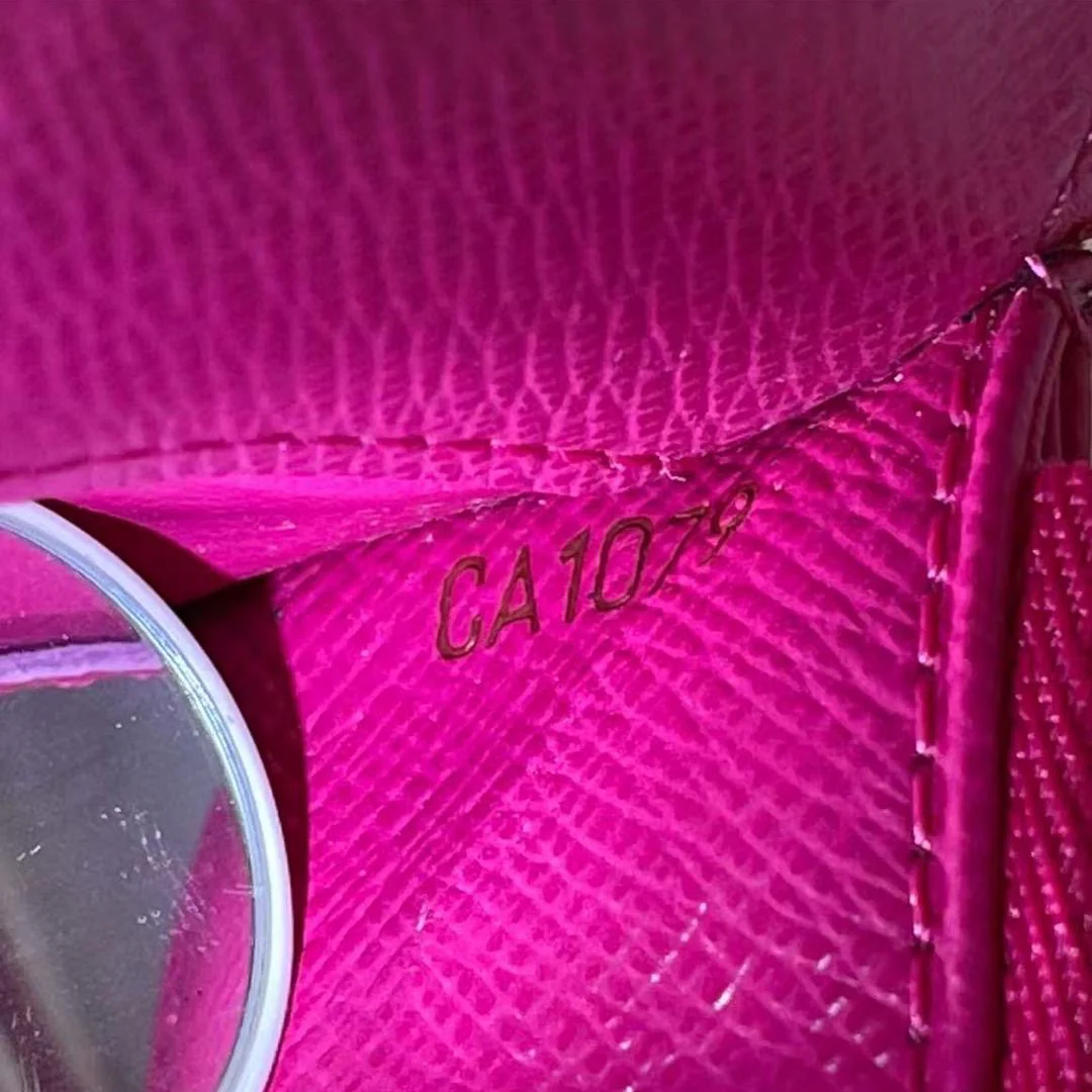 Louis Vuitton Black Monogram Insolite Wallet Multicolor