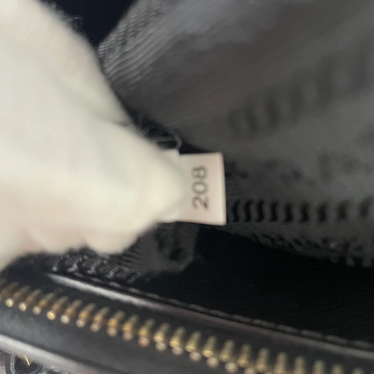 Prada Saffiano Medium Galleria Zip Tote Leather Black