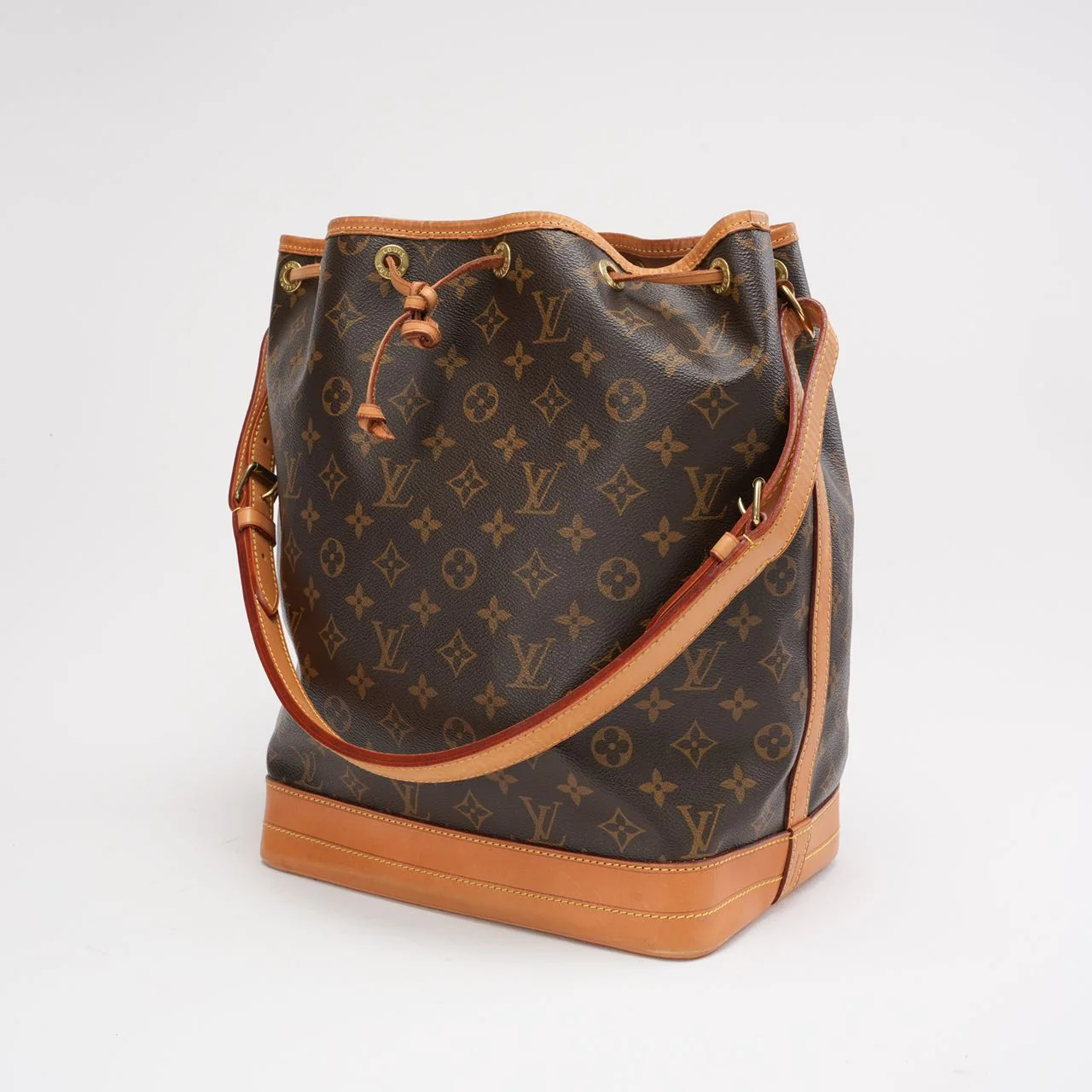 Louis Vuitton Monogram Noè GM Shoulder Bag 2012