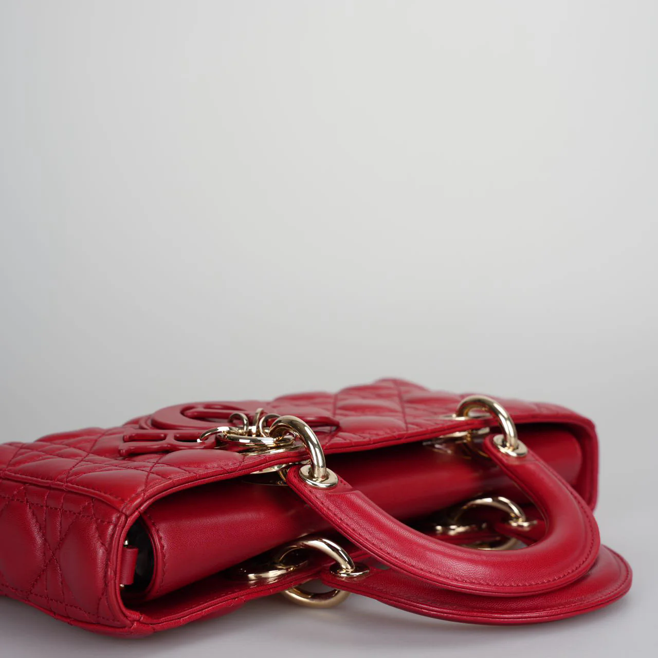 used-Dior Red Medium Lambskin Cannage Lady D-Joy Bag-MILOURA